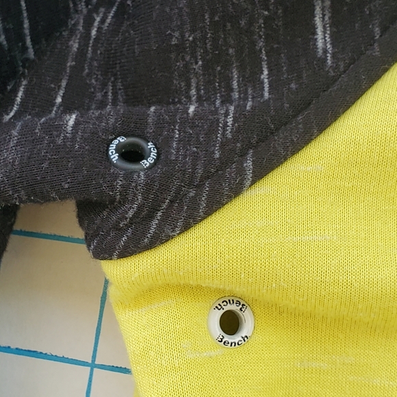 Bench Zip Up Hoodie Women's Size Medium Zip Sweatshirt Colour Block Grey Black - Picture 5 of 16